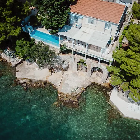 Villa Mey's Place On The