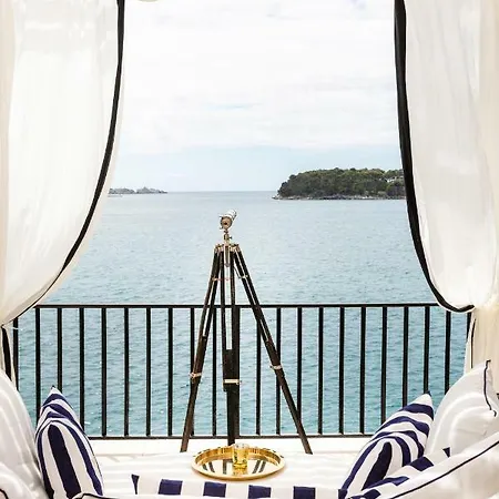 Villa Mey's Place On The